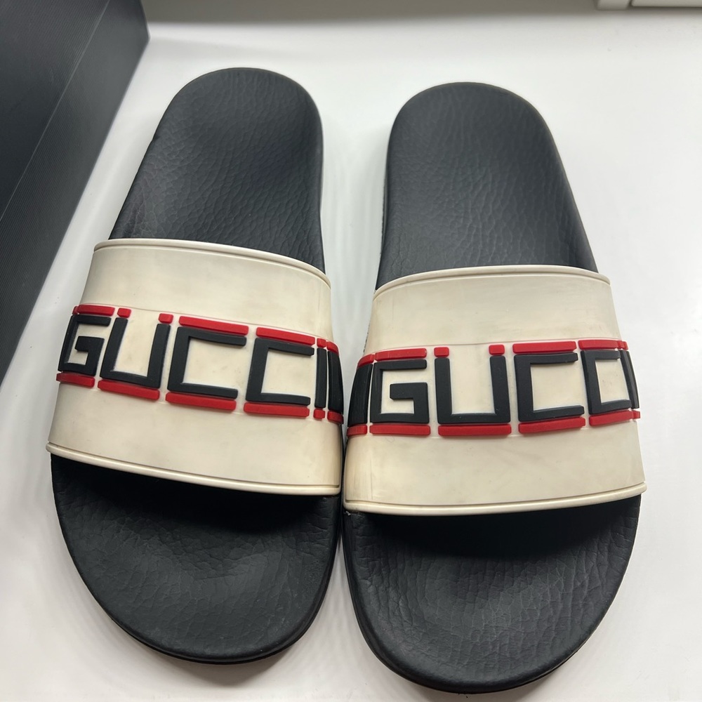 Gucci slides